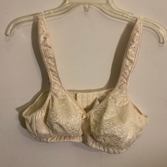 Breezies Sz 40C Wild Rose Seamless Wirefree Support Bra Womens Champagne A260367 - Picture 6 of 15